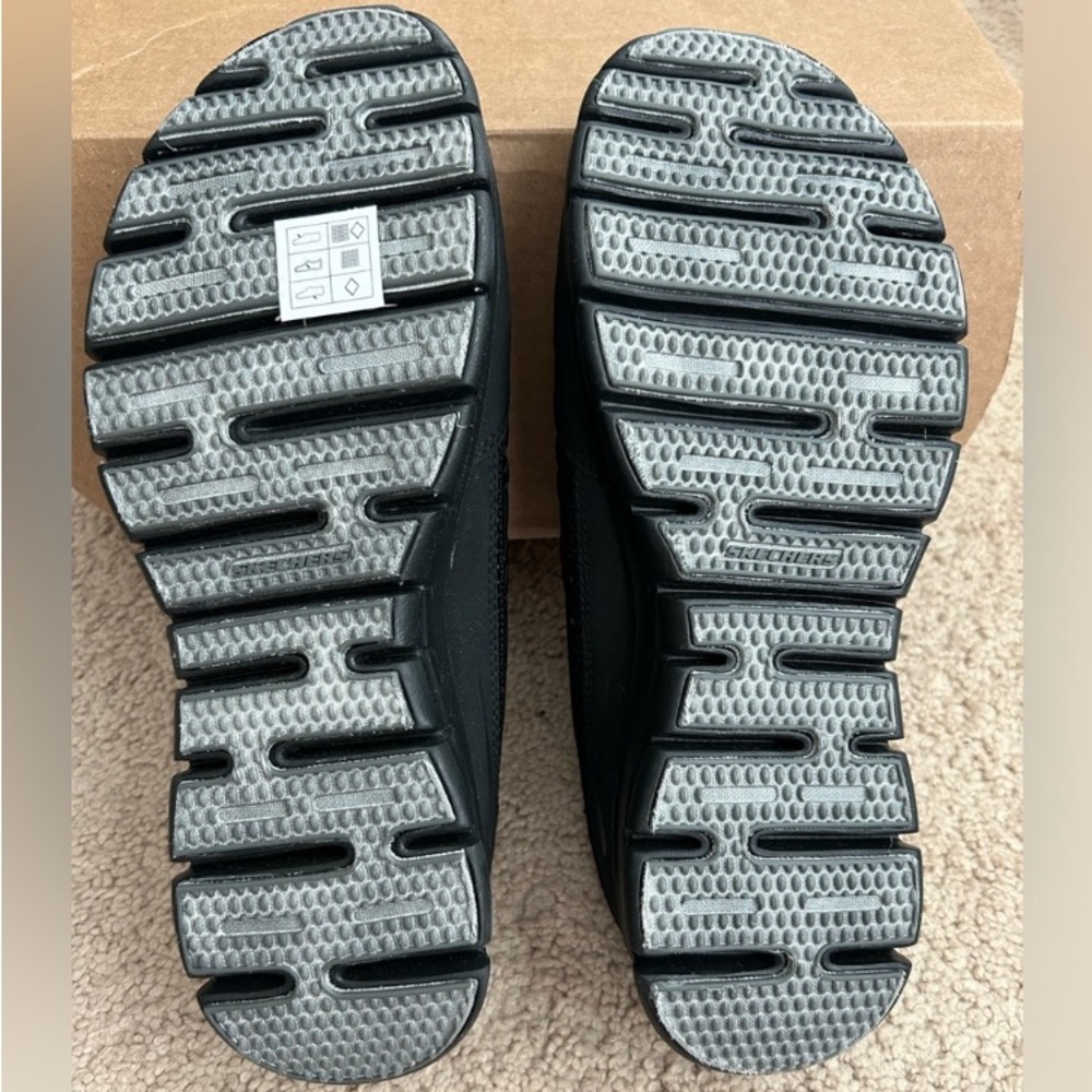 NWT Skechers Women’s Synergy - Air Streamer Black Athletic Shoes Sneakers - Picture 6 of 8